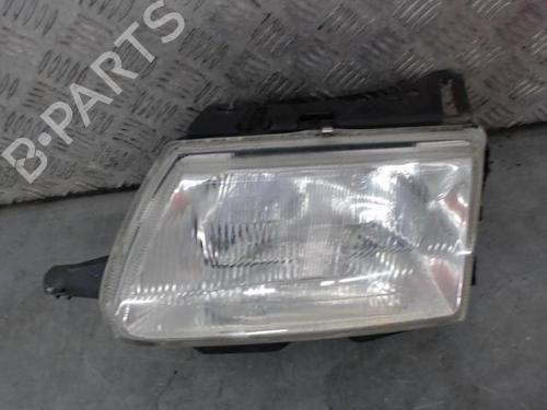 Used Left headlight CITROËN SAXO (S0, S1) 1.5 D (57 hp) 30361049