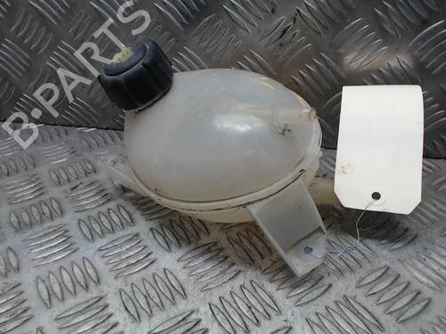 Used Expansion tank Expansion tank RENAULT CAPTUR I (J5_, H5_) 0.9 TCe 90 (90 hp) 23048122 23048122
