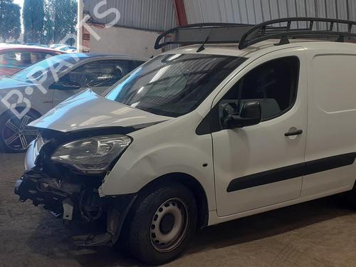 Used Left front door Left front door CITROËN BERLINGO Box Body/MPV (B9) 1.6 BlueHDi 100 (99 hp) 40285796 40285796
