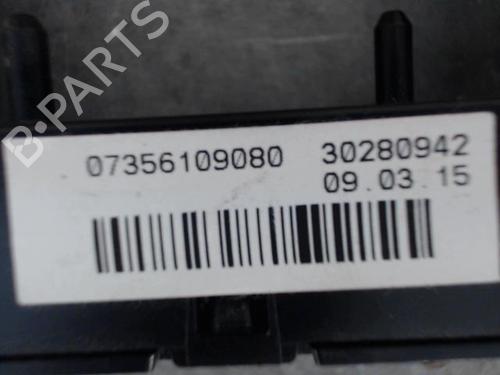 warning-switch-fiat-500x-334_-2014-26936281 main image