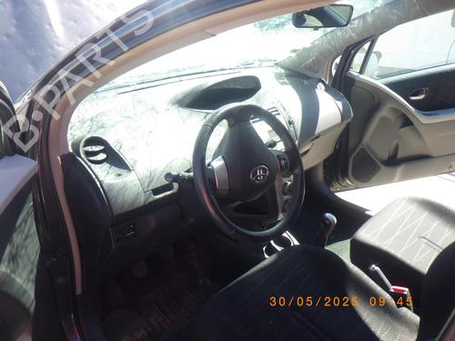 Lamp holder TOYOTA YARIS (_P9_) 1.3 VVT-i (SCP90_, SCP90R) | BP31833783L10 