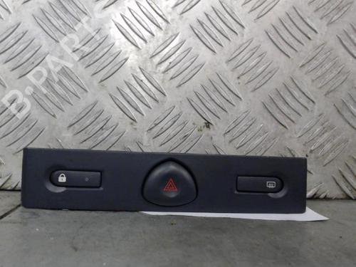 Warnblinkschalter für RENAULT CLIO II (BB_, CB_) 1.5 dCi (B/CB07) (65 hp) 24815977