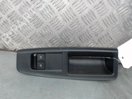 Used Left front window switch VW POLO IV (9N_, 9A_) 1.9 TDI (101 hp) 30115377