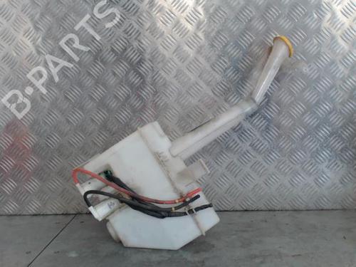 Used Windscreen washer tank NISSAN X-TRAIL I (T30) 2.2 Di 4x4 (114 hp) 23051525