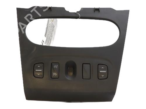 Used Left front window switch Left front window switch DACIA LOGAN MCV II 1.5 dCi (75 hp) 29635564 29635564