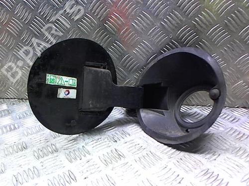 fuel-flap-peugeot-2008-i-cu_-2013-23838793 main image
