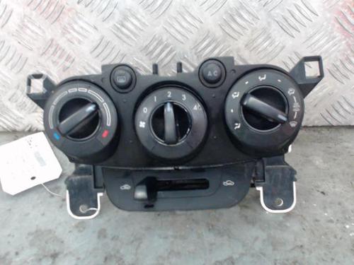 AC-Styringsenhed/Manøvreenhed MAZDA 2 (DE_, DH_) 1.4 MZR-CD (68 hp) 25920442