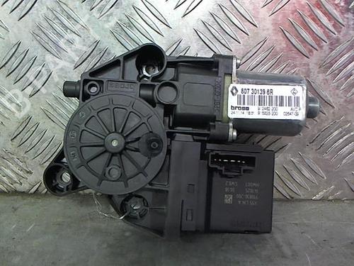 Front right window mechanism RENAULT MEGANE III Hatchback (BZ0/1_, B3_) 1.2 TCe (BZ2B, BZ11) | BP24176929C23 