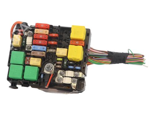Used Fuse box Fuse box PEUGEOT 308 SW II (LC_, LJ_, LR_, LX_, L4_) 1.6 BlueHDi 120 (120 hp) 33174804 33174804