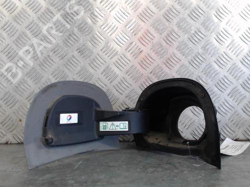 fuel-flap-citroen-c4-cactus-2014-27593694 main image