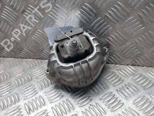 Used Engine mount BMW 1 (E87) 118 d (143 hp) 23048225