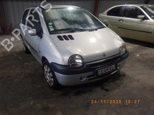 Brugte RENAULT TWINGO I (C06_) 1.2 16V (C060) (60 hp) 4452801