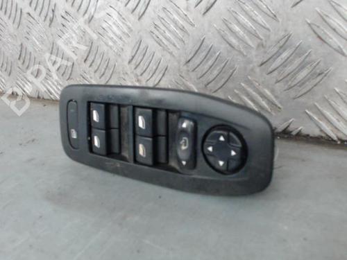 Used Left front window switch Left front window switch PEUGEOT 208 I (CA_, CC_) 1.6 HDi (92 hp) 28496941 28496941