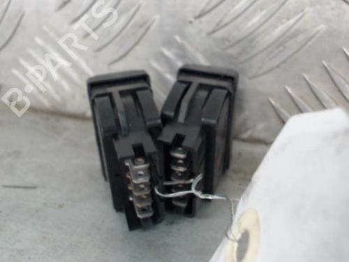 Used Left front window switch Left front window switch CITROËN XSARA PICASSO (N68) 2.0 HDi (90 hp) 24311591 24311591