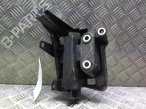Used Rear bumper bracket PEUGEOT 208 II (UB_, UP_, UW_, UJ_) 1.2 PureTech 100 (101 hp) 23837894