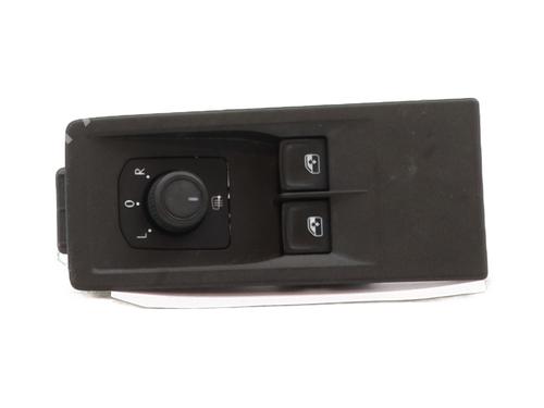 left-front-window-switch-vw-crafter-van-sy_-sx_-2016-31923792 main image