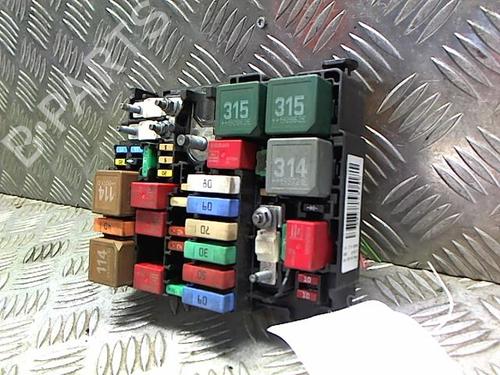 Used Fuse box Fuse box CITROËN C3 III (SX) 1.5 BlueHDi 100 (SXYHYP, SXYHTU) (102 hp) 23051112 23051112