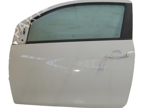 Used Left front door Left front door TOYOTA AYGO (_B4_) 1.0 (KGB40) (69 hp) 33168824 33168824