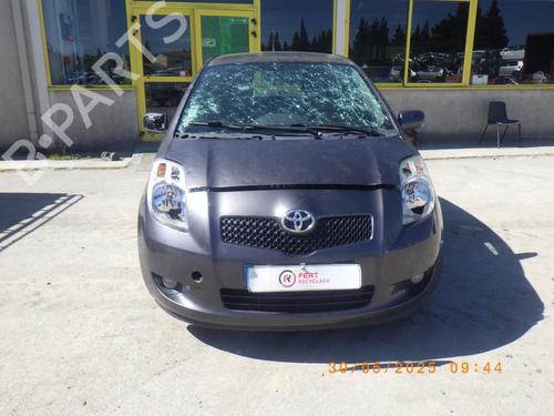 Lamp holder TOYOTA YARIS (_P9_) 1.3 VVT-i (SCP90_, SCP90R) | BP31833783L10 
