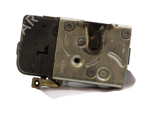 Used Front left lock PEUGEOT 206+ (2L_, 2M_) 1.4 HDi eco 70 (68 hp) 26238737