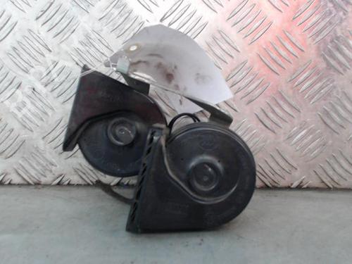 Used Horn OPEL ASTRA J (P10) 1.4 Turbo (68) (140 hp) 26242221