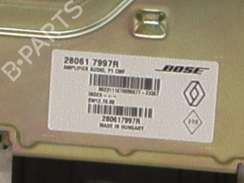 control-unit-renault-arkana-i-lcm_-ldn_-2019-23840468 main image