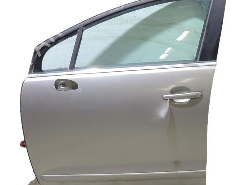 Used Left front door Left front door PEUGEOT 5008 (0U_, 0E_) 1.6 HDi (110 hp) 36555610 36555610