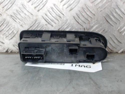 Left front window switch PEUGEOT 308 I (4A_, 4C_) 1.6 HDi | BP30159227I27 