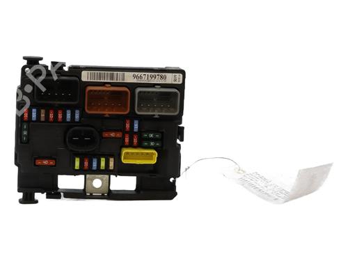 Fuse box CITROËN C3 Picasso (SH_) 1.6 HDI 90 | BP32365317E1 - Image 2