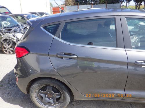 Used Right rear door FORD FIESTA VII (HJ, HF) 1.0 EcoBoost (95 hp) 28428216