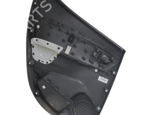 Bageste højre beklædning Bageste højre beklædning RENAULT CLIO IV (BH_) 1.2 TCe 120 (BHAU) (118 hp) 34700531 34700531