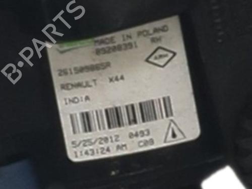 Used Right front fog light Right front fog light RENAULT TWINGO II (CN0_) 1.5 dCi 75 (75 hp) 40029618 40029618