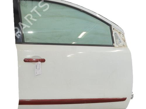Porta frente direita Porta frente direita NISSAN NOTE (E11, NE11) [2005-2013] 36647868 36647868