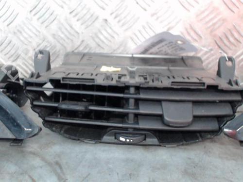 Air vent PEUGEOT 208 I (CA_, CC_) 1.6 HDi | BP26153377I21 
