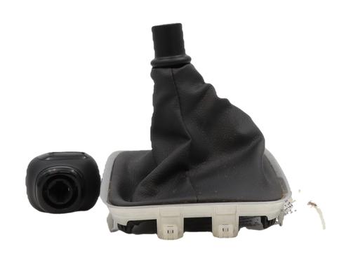 Used Shift knob Shift knob CITROËN C3 III (SX) 1.5 BlueHDi 100 (SXYHYP, SXYHTU) (102 hp) 34151919 34151919