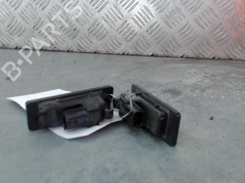 licence-plate-light-renault-clio-v-b7_-2019-29253604 main image