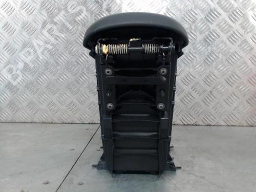 Used Armrest / Center console Armrest / Center console TOYOTA C-HR (_X1_) 2.0 Hybrid (MAXH10) (184 hp) 23838852 23838852