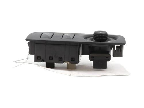 Used Mirror switch Mirror switch DACIA SANDERO II TCe 90 (B8M1, B8MA, B8AC) (90 hp) 32189939 32189939