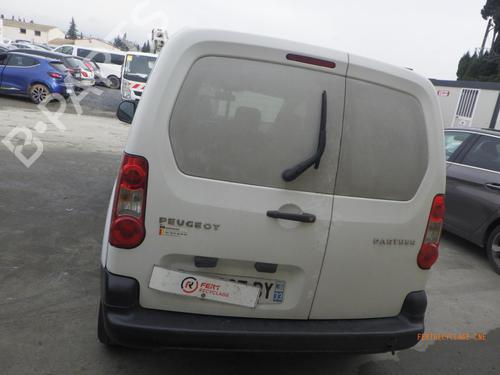 Electronic module PEUGEOT PARTNER Box Body/MPV 1.6 HDi | BP23051081M83 - Image 10