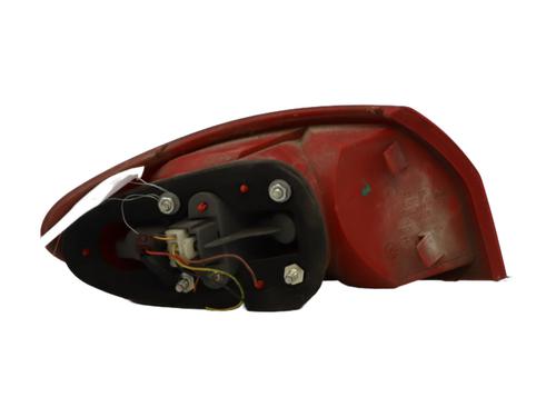 Used Right taillight Right taillight ALFA ROMEO 147 (937_) 1.9 JTDM 8V (937.AXD1A, 937.AXU1A, 937.BXU1A) (120 hp) 27747093 27747093