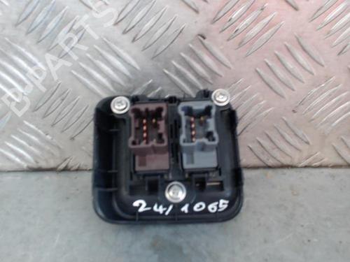 Used Switch Switch NISSAN JUKE (F15) 1.5 dCi (110 hp) 23838707 23838707