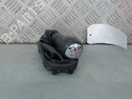 Used Gear lever CITROËN C3 II (SC_) 1.2 VTi 82 (82 hp) 27895997
