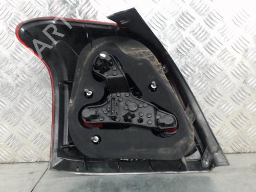 Right taillight TOYOTA AVENSIS (_T25_) 2.0 D-4D (CDT250_, CDT250R) | BP23838828C35