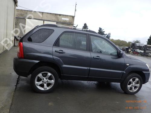 Used Left rear door Left rear door 39006192 39006192