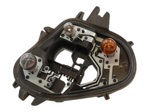 Used Lamp holder Lamp holder PEUGEOT 208 I (CA_, CC_) 1.2 VTI 82 (82 hp) 34703908 34703908
