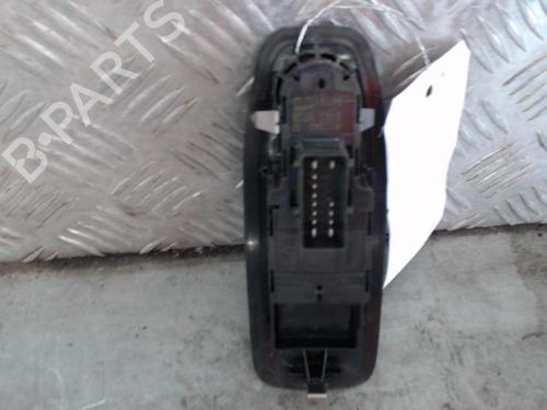 Used Left front window switch Left front window switch PEUGEOT 208 I (CA_, CC_) 1.6 HDi (92 hp) 25248329 25248329