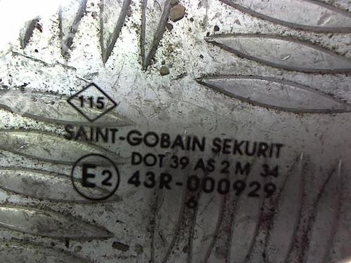 Used Front left door window Front left door window 23839108 23839108