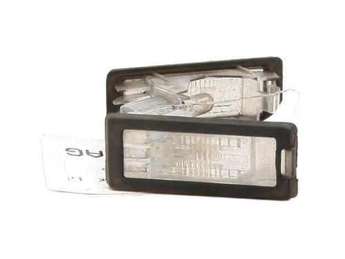 Éclairage de plaque d'immatriculation RENAULT CLIO III Grandtour (KR0/1_) 1.5 dCi (KR0G) (68 hp) 31972706