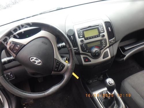 Seat buckle HYUNDAI i30 (FD) 1.6 CRDi | BP29220964I32 