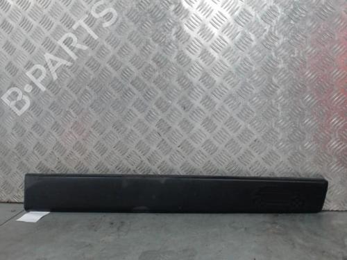 Used Door moulding trim RENAULT TWINGO III (BCM_, BCA_) 1.0 SCe 65 (BCMJ) (65 hp) 30357865